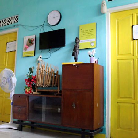 Rumah Teman Backpacker Σεμαράνγκ Εξωτερικό φωτογραφία