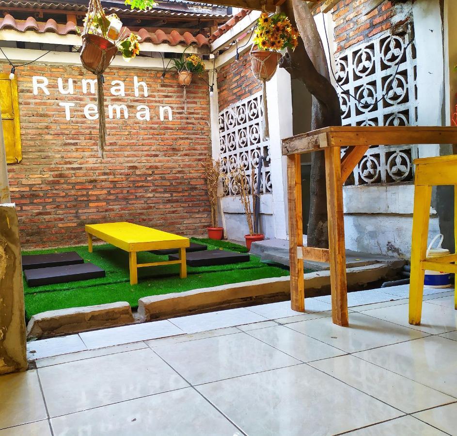 Rumah Teman Backpacker Σεμαράνγκ Εξωτερικό φωτογραφία